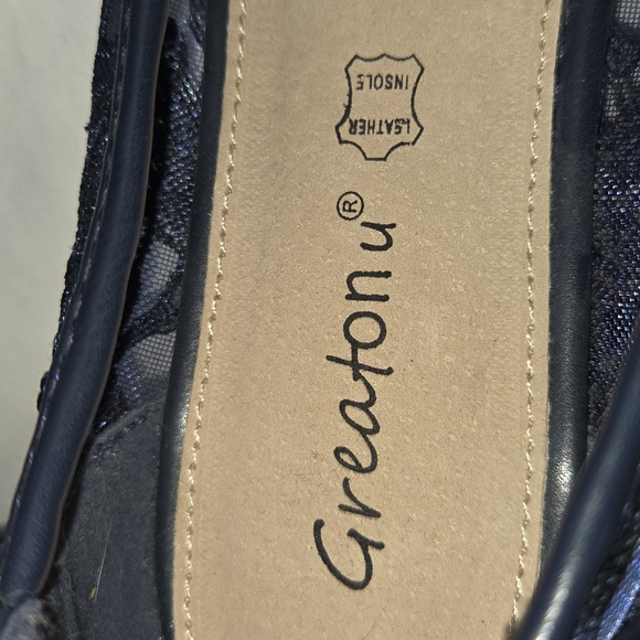 GreatOnU NAVY BLUE Flats Shoes With Flowers 8.5 39.5 New, Not Worn - Picture 10 of 12